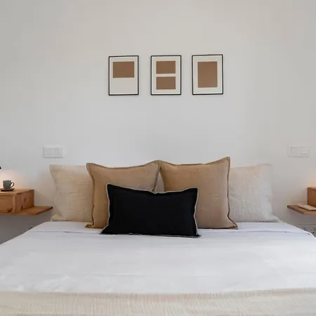 Acqua Ii By An Island *