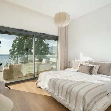 Acqua Ii By An Island Funchal (Madeira)