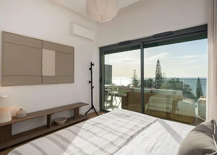 Acqua Ii By An Island *