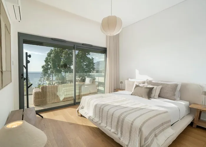 Acqua Ii By An Island 푼샬