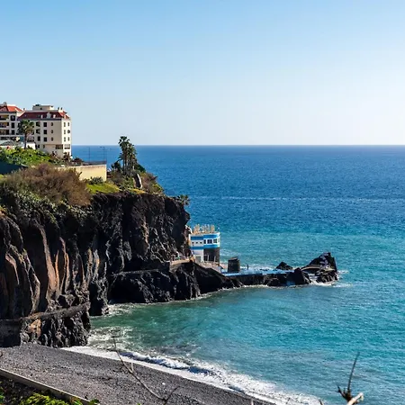 Acqua Ii By An Island Apartman Funchal